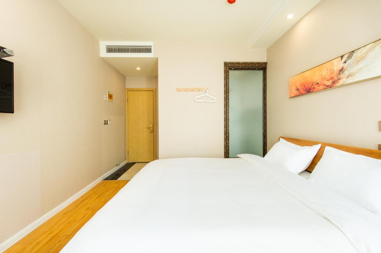 J Hotel Shanghai Buitenkant foto